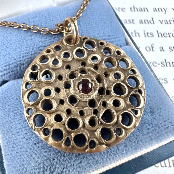 Vintage Brutalist Necklace Red Glass Stone, BAB Gold Filled Chain Sculptural - Picture 3 of 5